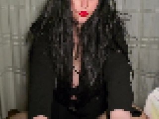 Glielo succhio fino che non mi sborra sulle tette