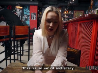 HUNT4K. Eat my pussy instead of strawberry cheesecake