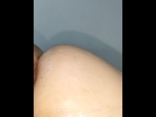 سكس بالدارجة جديد بصوت واضح 💦 البقال جاب ليا صخرة لداري ودخل لبيتي خشا فيا زبو اححح شبعني حوا