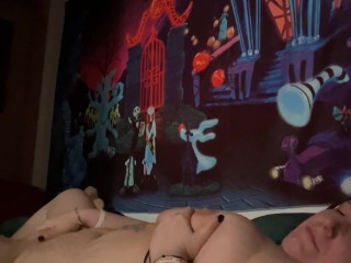 Nymeria Malfoy eats her own cum after extremely hard orgasm