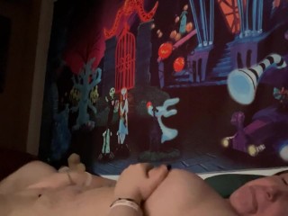 Nymeria Malfoy eats her own cum after extremely hard orgasm