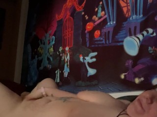 Nymeria Malfoy eats her own cum after extremely hard orgasm