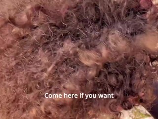 POMPINO in pubblico. Beatrice segreti si diverte con suo marito ed uno sconosciuto CURIOSO!