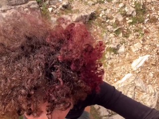 POMPINO in pubblico. Beatrice segreti si diverte con suo marito ed uno sconosciuto CURIOSO!