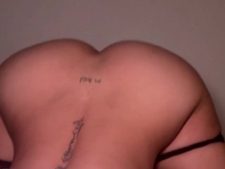 farting with bare ass