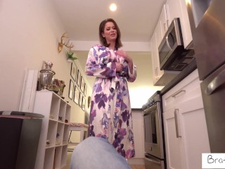 Mature Slut Emily Addison Seduces Stepdaughter's BF & Has Rough Sex w/ His Big Dick S1:E7