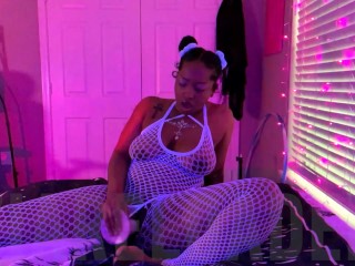 Reloaded - 2 Girls 1 Loop