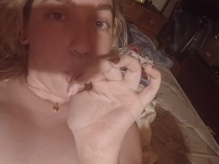 Five fingers deep in ketten