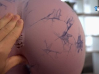 Step Sister, aren't you ashamed to walk around the gym with a hole in your leggings?