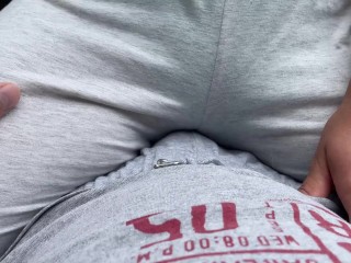 peed leggings on him in public park (risky) he cums & piss on me