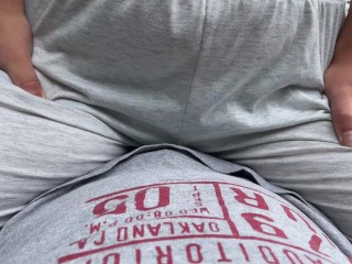 peed leggings on him in public park (risky) he cums & piss on me