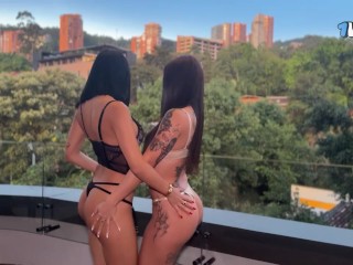 Having a delicious threesome with Anna Cherry and Liz Méndez!