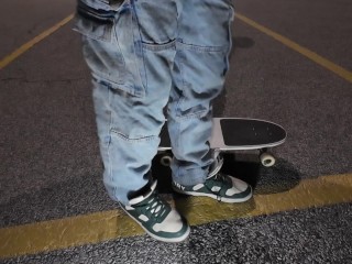 How The Skater Urinates In It's Natural Habitat