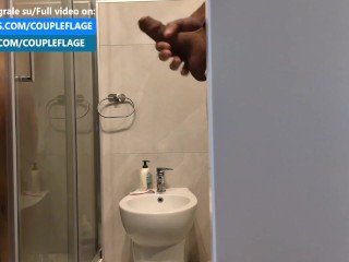 IL TUO CAZZO PUZZA DI MARCIO! MATRIGNA porca fa BIDET E SPOMPA il FIGLIASTRO!