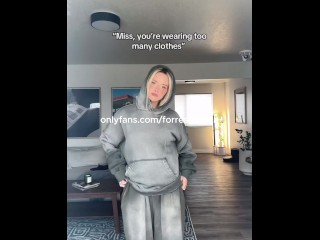 18YO Influencer Erotic TikTok Pussy Peek