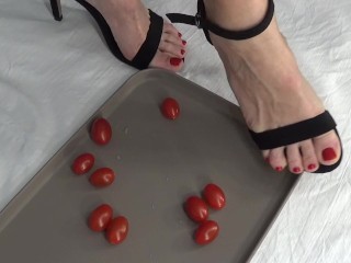 I trample tomatoes with my feet