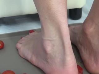 I trample tomatoes with my feet