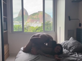Penetrating very slowly the pussy and ass of the tourist from Rio de Janeiro 🤤