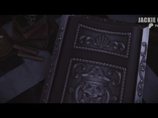 A 200-YEAR-OLD VAMPIRE IS OBSESSED WITH YOU