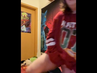 Harriet Potter cums whimpering and screaming while riding Draco‘s jacket! #Drarry