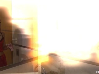 I FUCK MY STEPFATHER'S FIANCEE