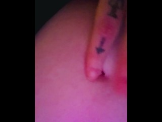 Belly button fingering