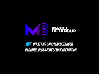 Cuckold girlfriend has sex with her fitness trainer at the gym - Max Betancur & Mariana Martix