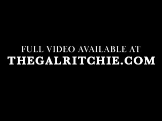 British foreign exchange girl surprises student with her perfect ass ft. Jak Knife