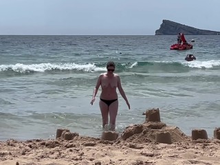 Having Fun On Holiday (Compilation)