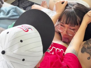 SABES QUE ME CORRO RÁPIDO! Lengua, saliva y orgasmos jugando videojuegos