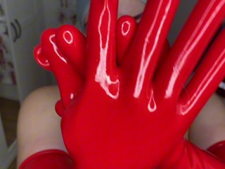 Wrapped my Arms in Latexgloves