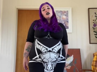 POV Goth Babe Stuffs You