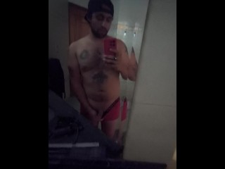 Chico verga larga se toca