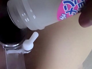 Spreading my pussy open with a speculum and filling it with fake cum until it's full