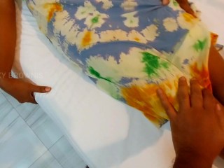 Sri Lankan - Accidentally went Step Sister's bed room - Sexy Night Dress - Asian Hot Couple