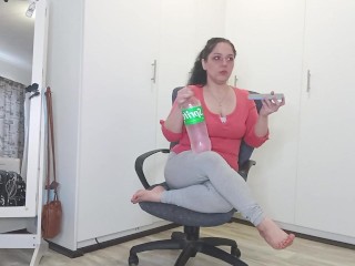 2Lt Sprite Burping Challenge (FAIL!) & Asking AI How To Deal With Online Hate