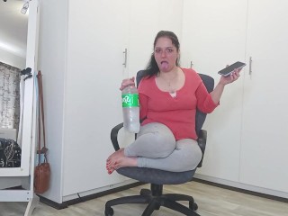 2Lt Sprite Burping Challenge (FAIL!) & Asking AI How To Deal With Online Hate