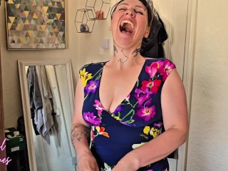 Stepsister teased me in to getting hard for her the family get together