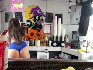 Bikini Barista Makes Her Ass Clap And Serves Customers