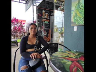 niñera caliente quiere follar en publico ahora mismo