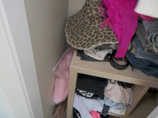 Хотел понюхать ее трусики а в итоге трахнул ее