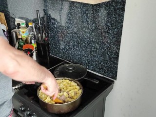 Жареная картошка с мясом