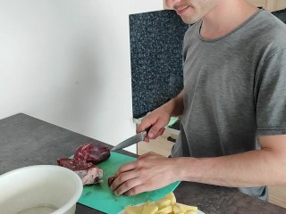 Жареная картошка с мясом