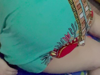 🥵كنموت على لي يحك فيا الزب فوق الحوايج\kanmout 3la li yhok fia zebo fo9 hawiji🥵🥵