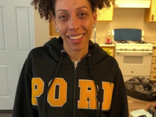 FRECKLEMONADE FUCKS HER LANDLORD TO PAY FOR LATE RENT