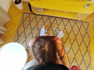 I fucked my redhead roommate while she was dusting the apartment