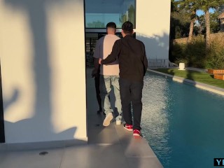 Dirty INDIAN tries her FIRST DOUBLE PENETRATION! Suraya Ndia DP