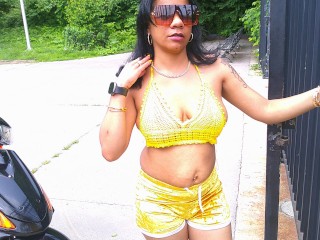 THIS SOLO FEMALE PORNSTAR IS BLOCKING THE ROAD PUBLIC EXOTIC BROWN SKIN COSPLAY