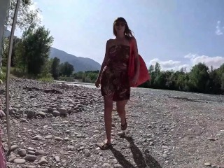 Intimate waxing at home – client on vacation cums too fast while she’s working (AlmaSol)