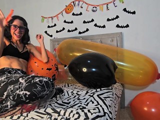 HALLOWEEN MASS POP BIG BALLOONS PART 1 (full video on C4S / MV / OF / Membersite)